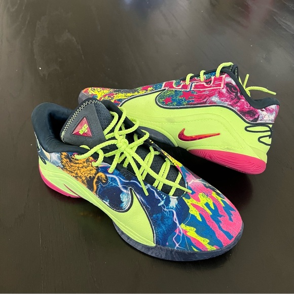 ✔️ New✔️ NIKE Lebron XXII 22 Bryce’s World - Picture 3 of 9